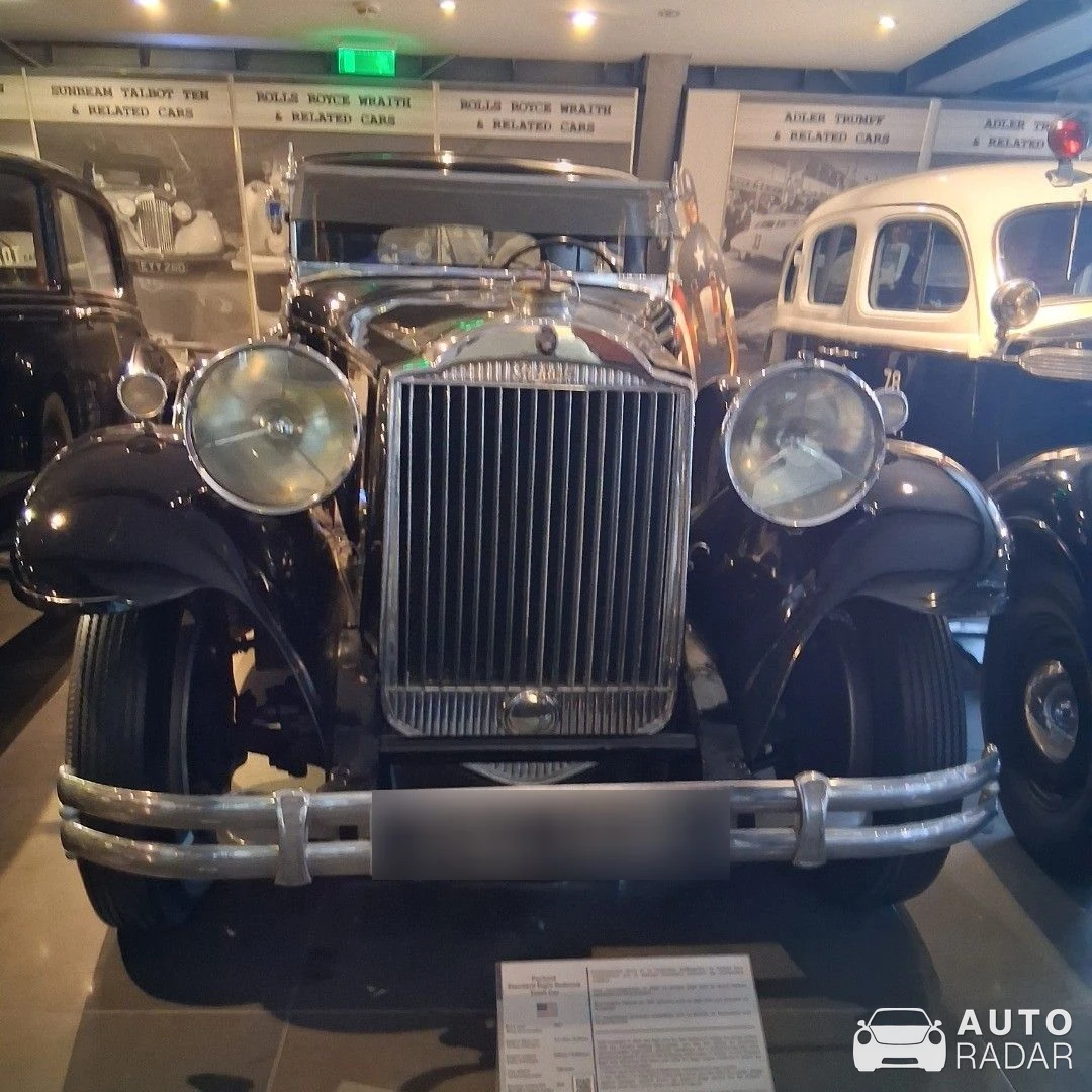Packard Standard Eight 733 Sedanca Town Car spotted in Athina, Greece