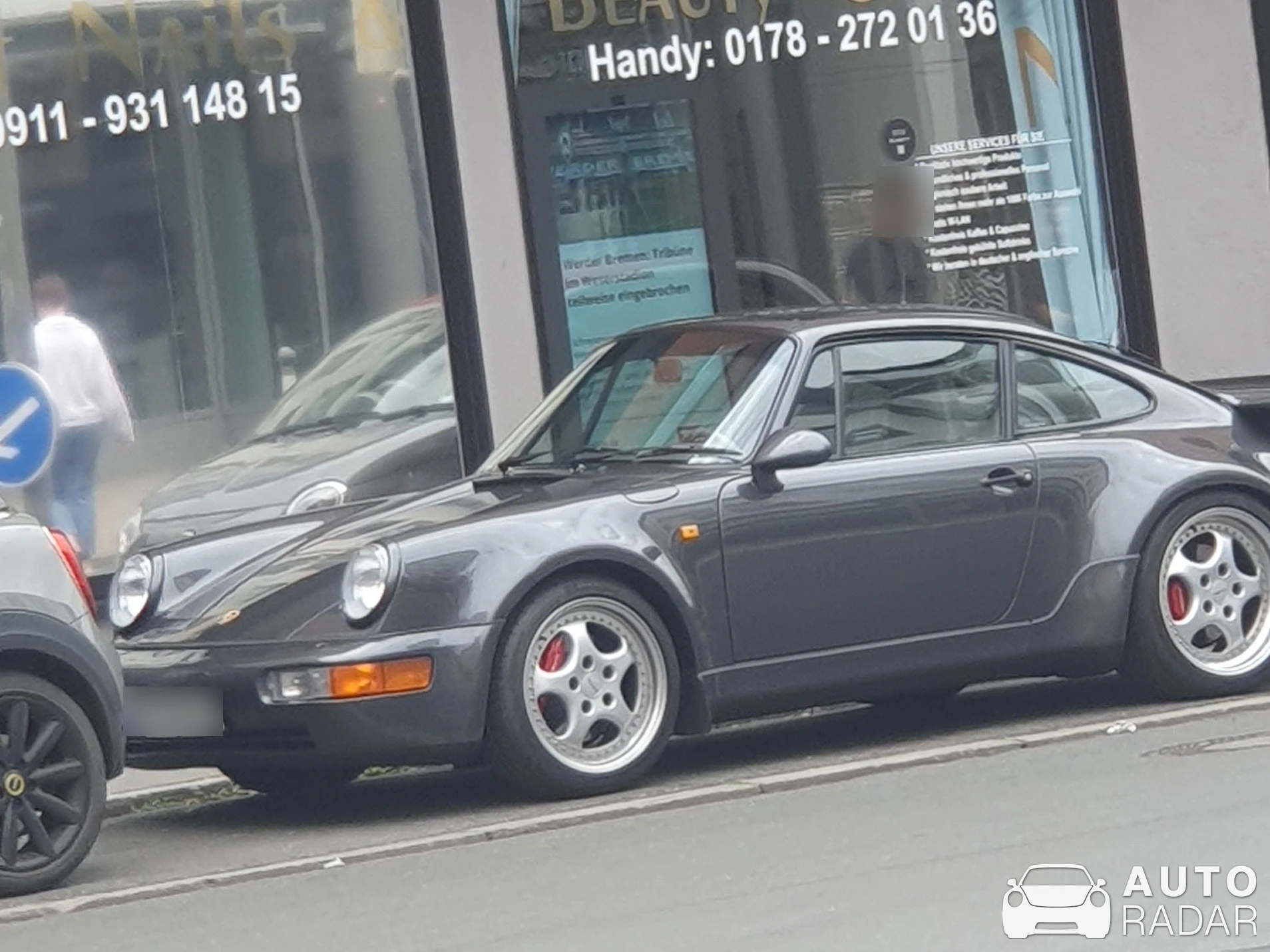 Porsche 911 Turbo 3.3 spotted in Nürnberg