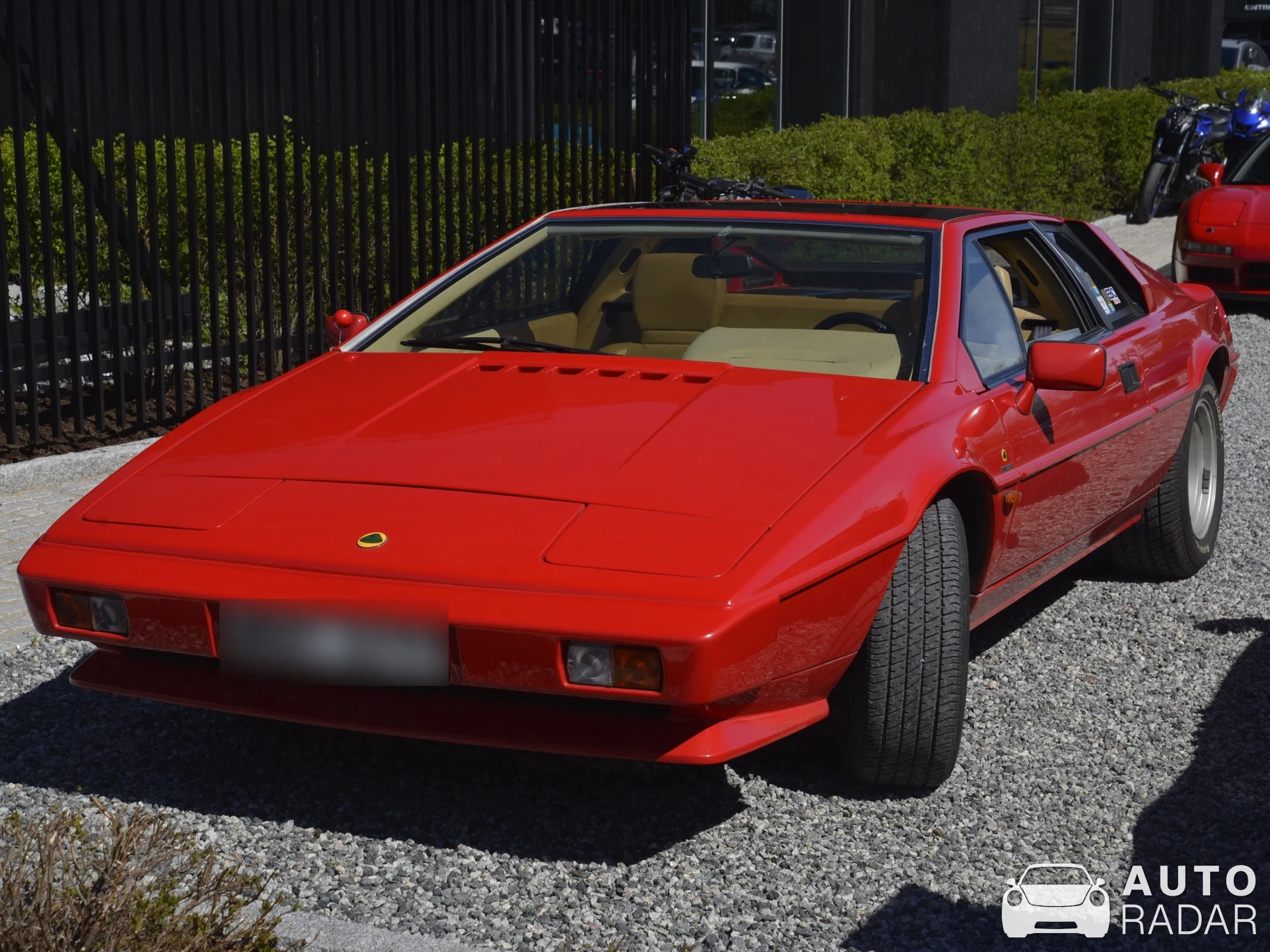Lotus Esprit spotted in Djurhamn