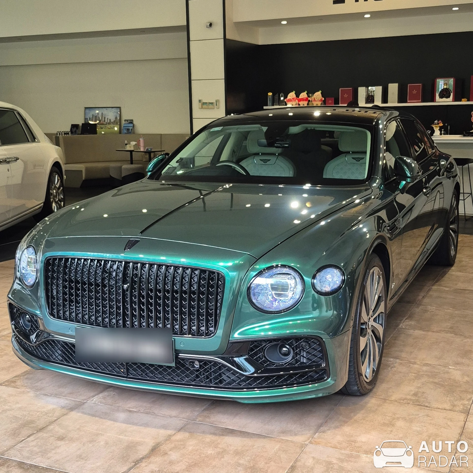 Bentley Flying Spur V8 2021 First Edition spotted in Singapore