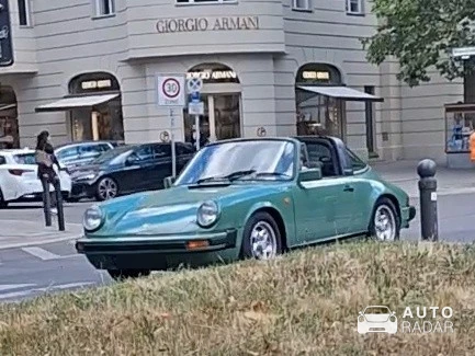 Porsche 911 spotted in Berlin