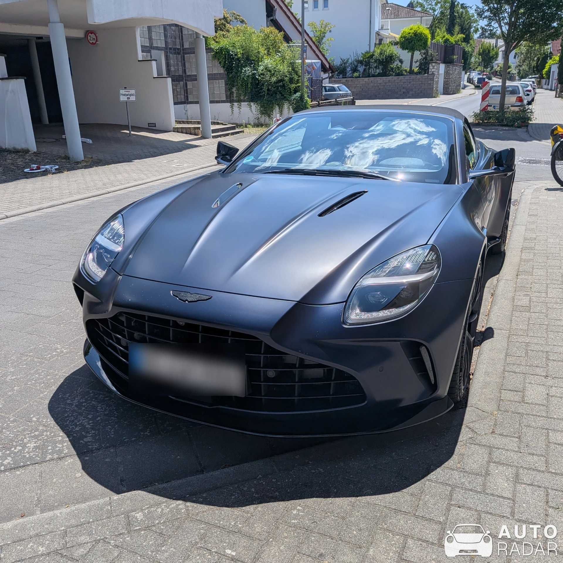 Aston Martin DB7 spotted in Ingelheim am Rhein