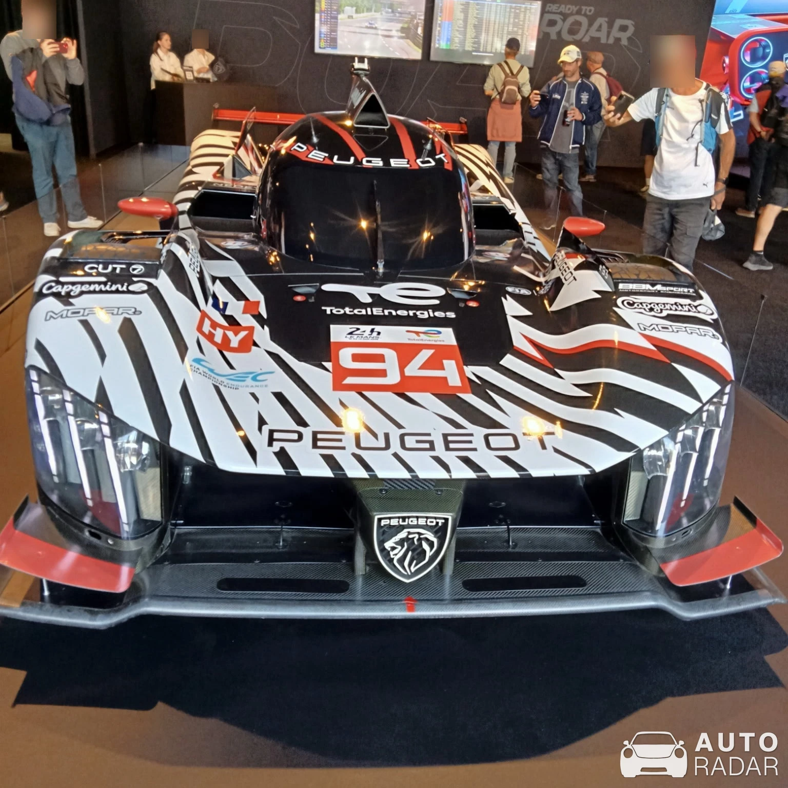 Peugeot 9X8 spotted in Le Mans