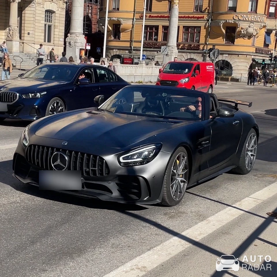 Mercedes-AMG GT R Roadster R190 spotted in Stockholm