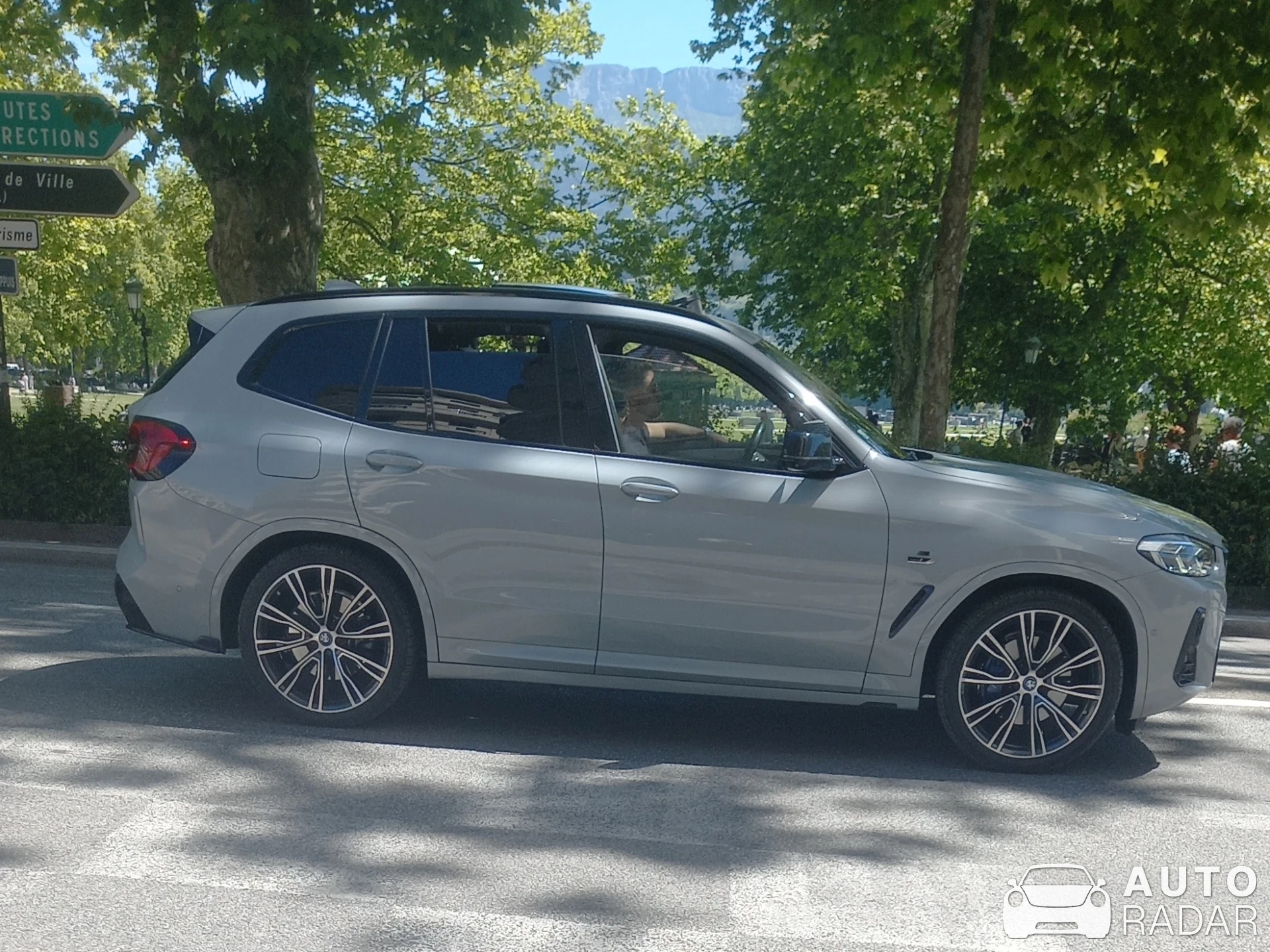 BMW X5 M F95 spotted in Annecy