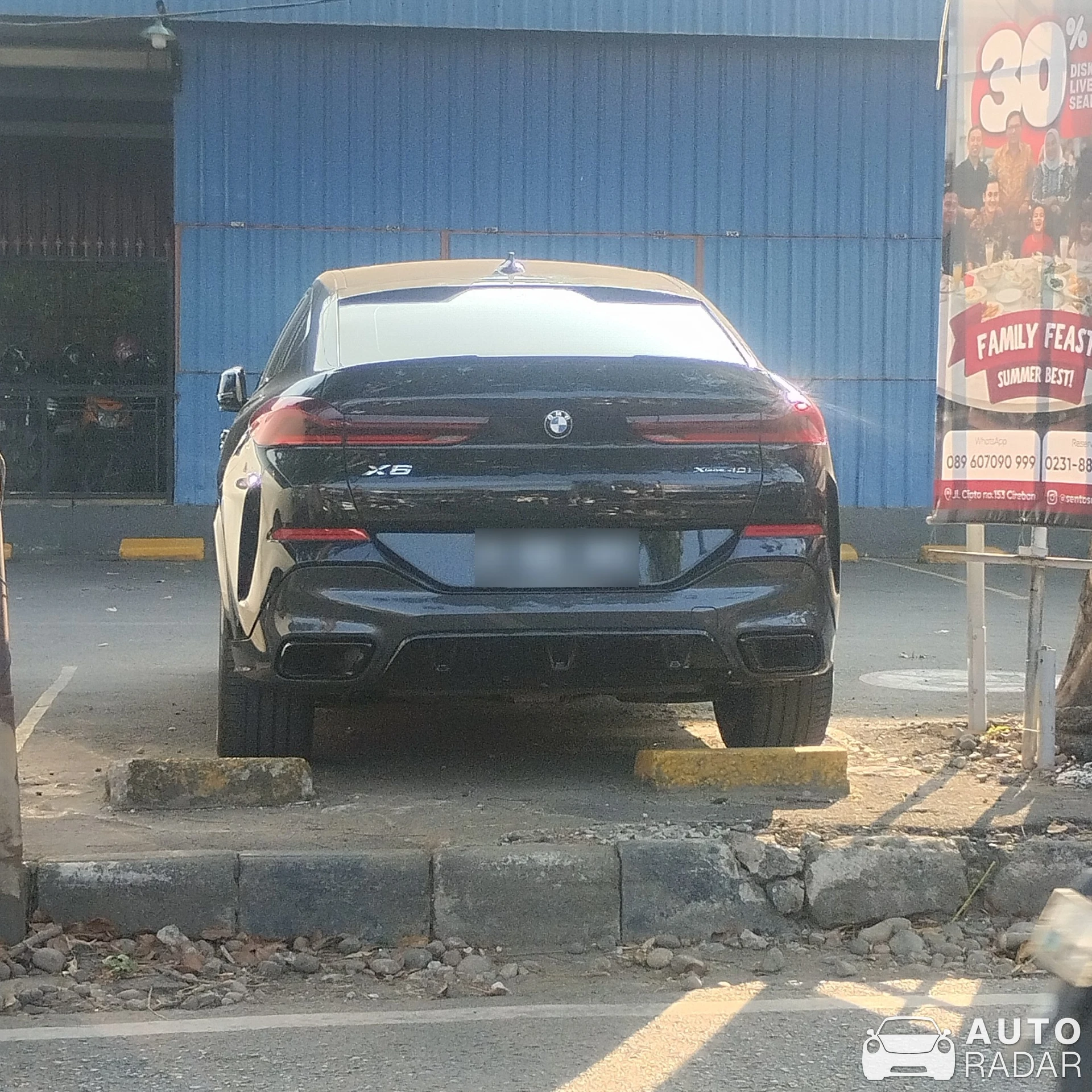 BMW X6 G06 spotted in Cirebon