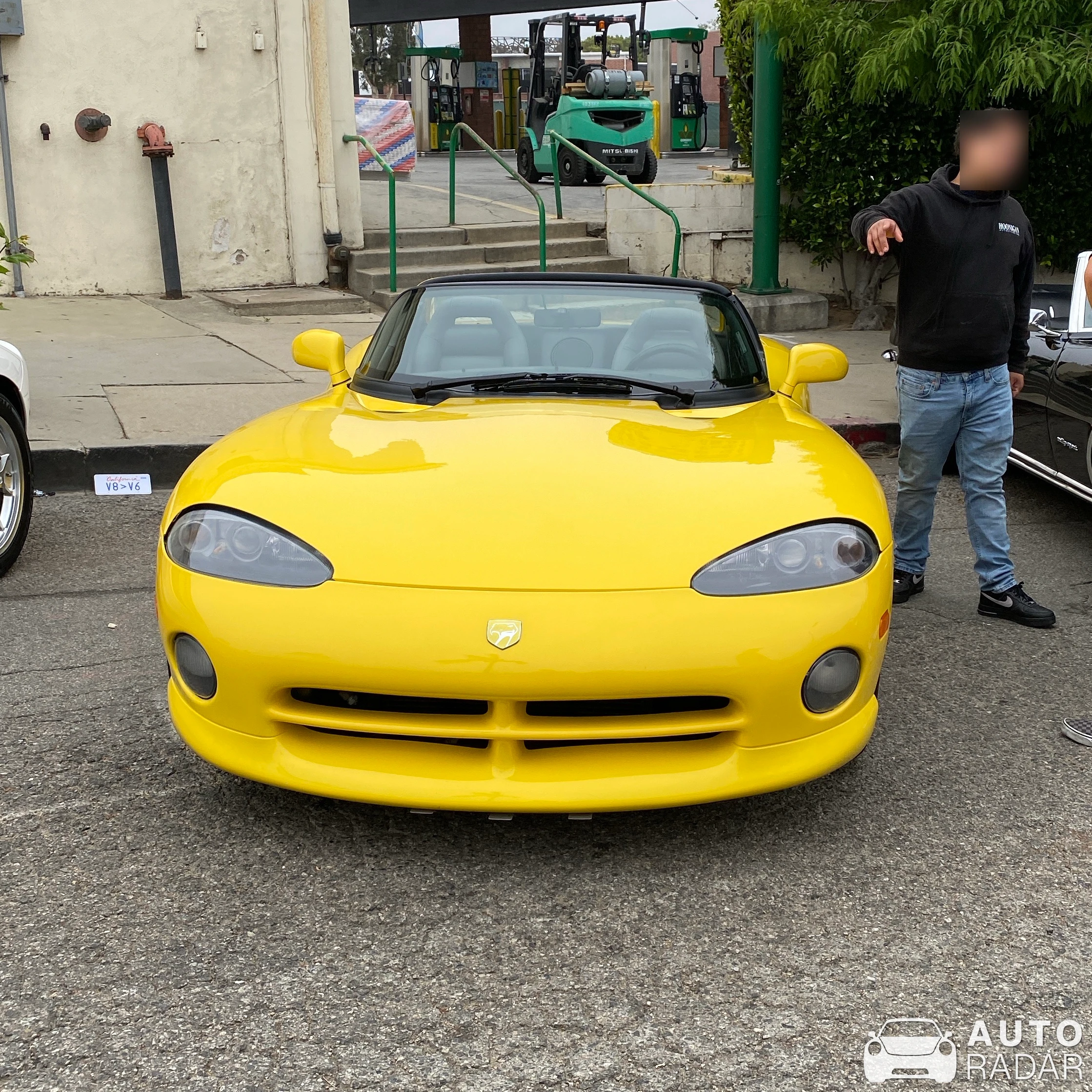 Chrysler Viper RT/10 1992 spotted in Los Angeles