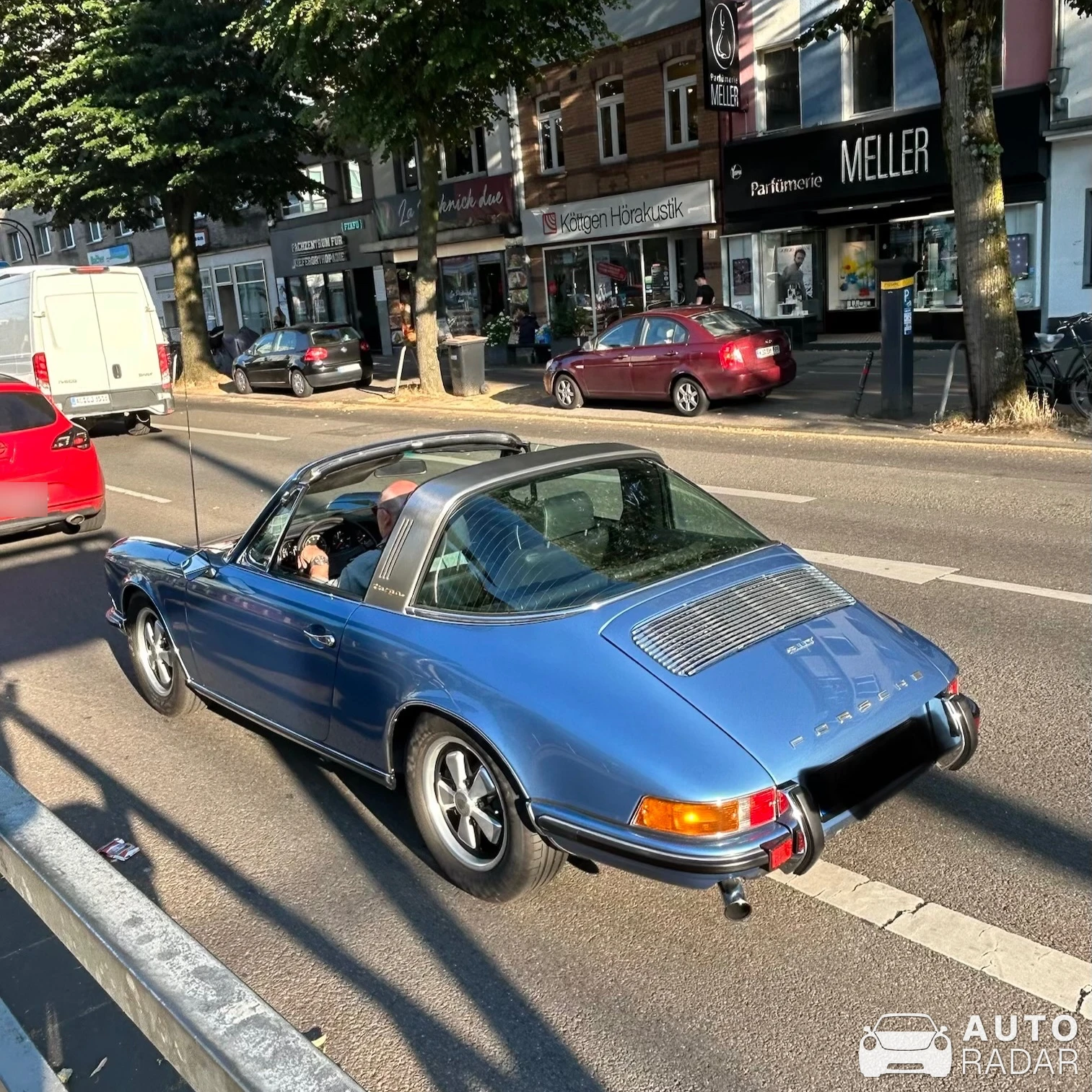 Porsche 911 Targa spotted in Köln