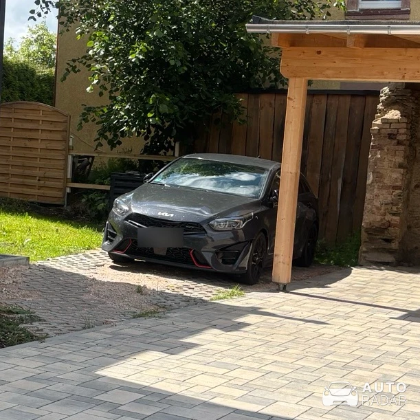 Kia Ceed spotted in Zwönitz
