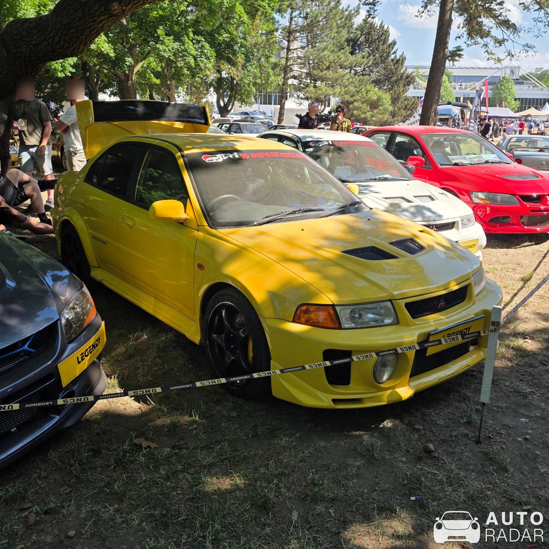 Mitsubishi Lancer Evolution V spotted in Praha