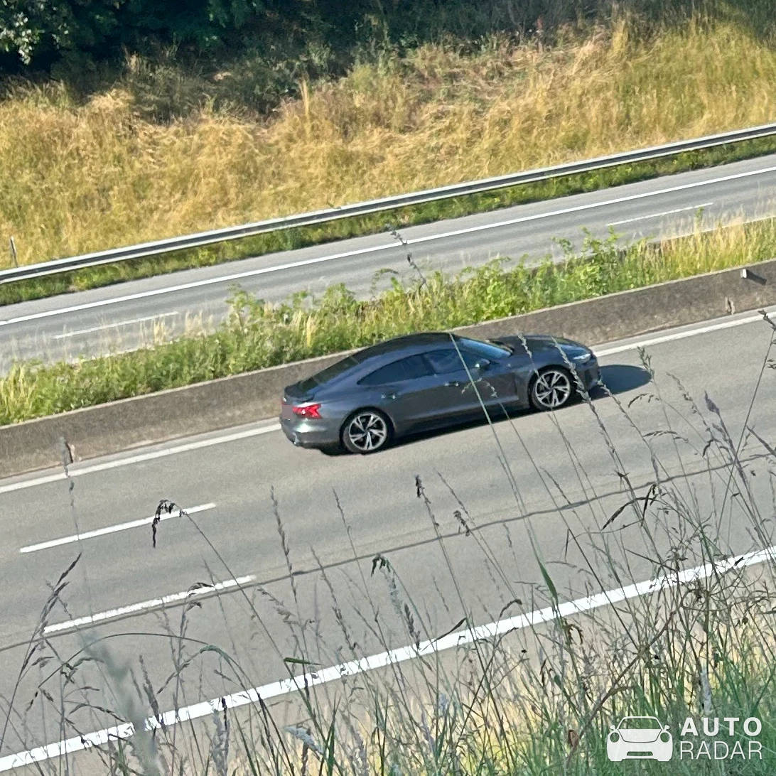 Audi E-Tron GT spotted in Oud-Heverlee