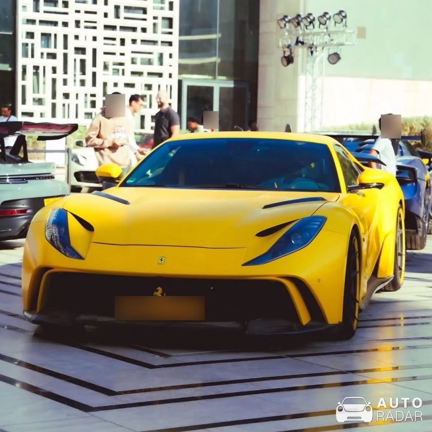 Ferrari 812 Superfast Novitec Rosso N-Largo spotted