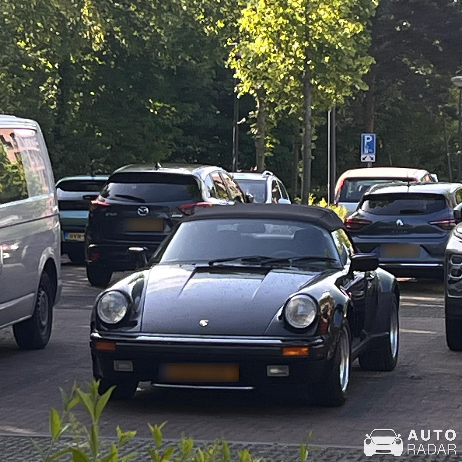 Porsche 911 Carrera 3.2 Cabriolet spotted in Nuland