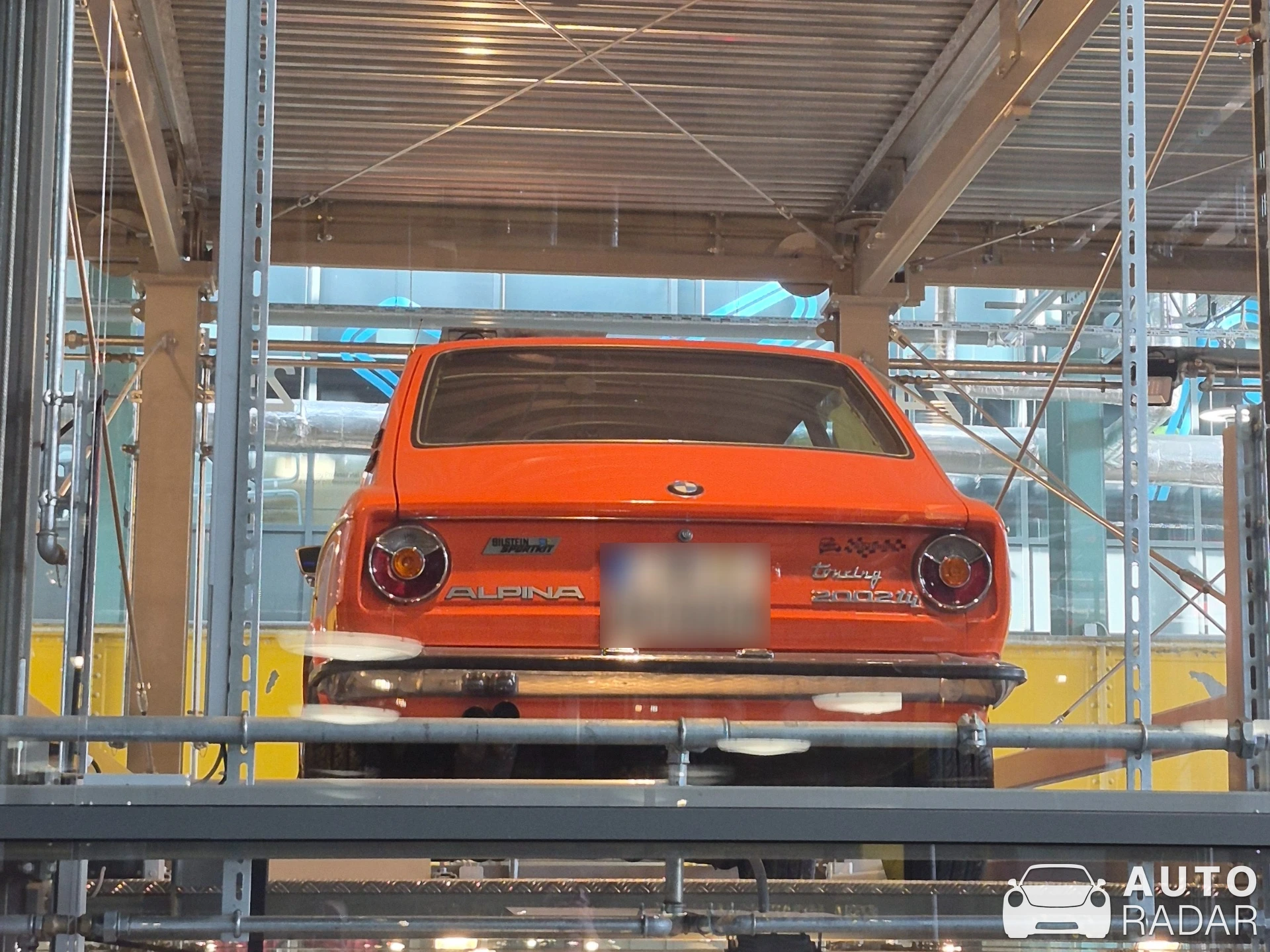 BMW 2002 tii Touring Alpina spotted in München