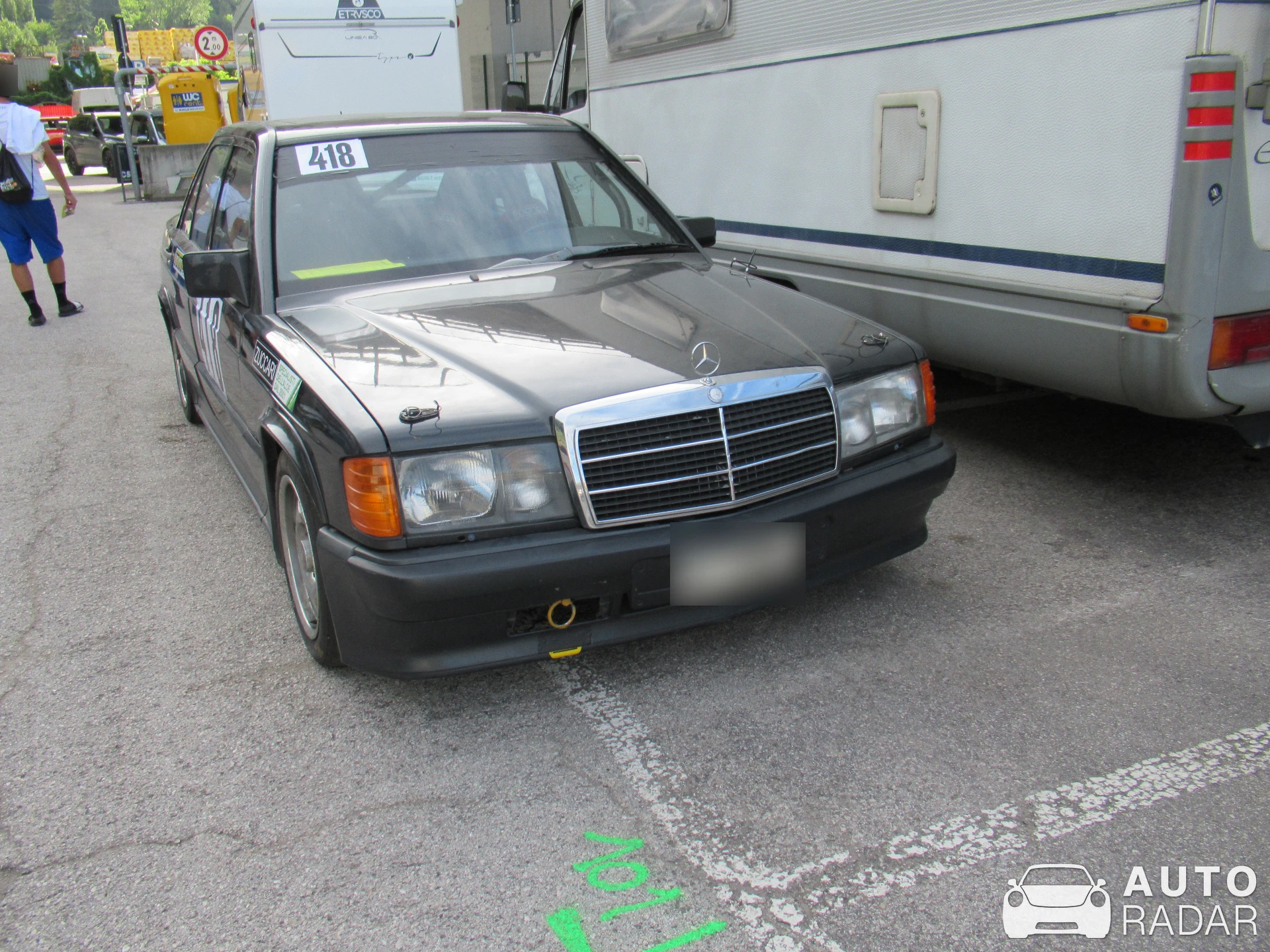 Mercedes-Benz 190E spotted in Trento