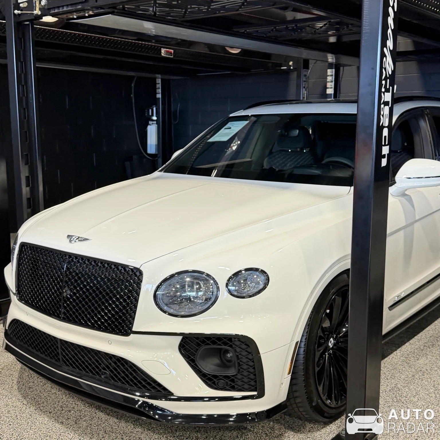 Bentley Bentayga Speed spotted in St-Eustache