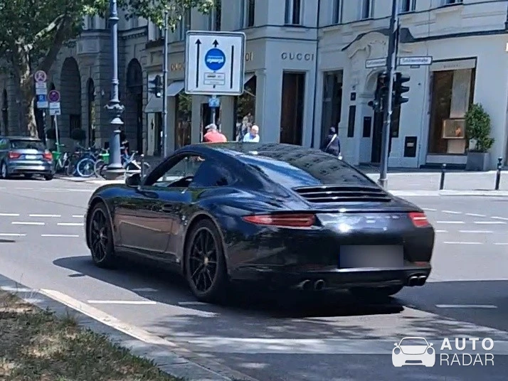 Porsche 991 Carrera MkI spotted in Berlin