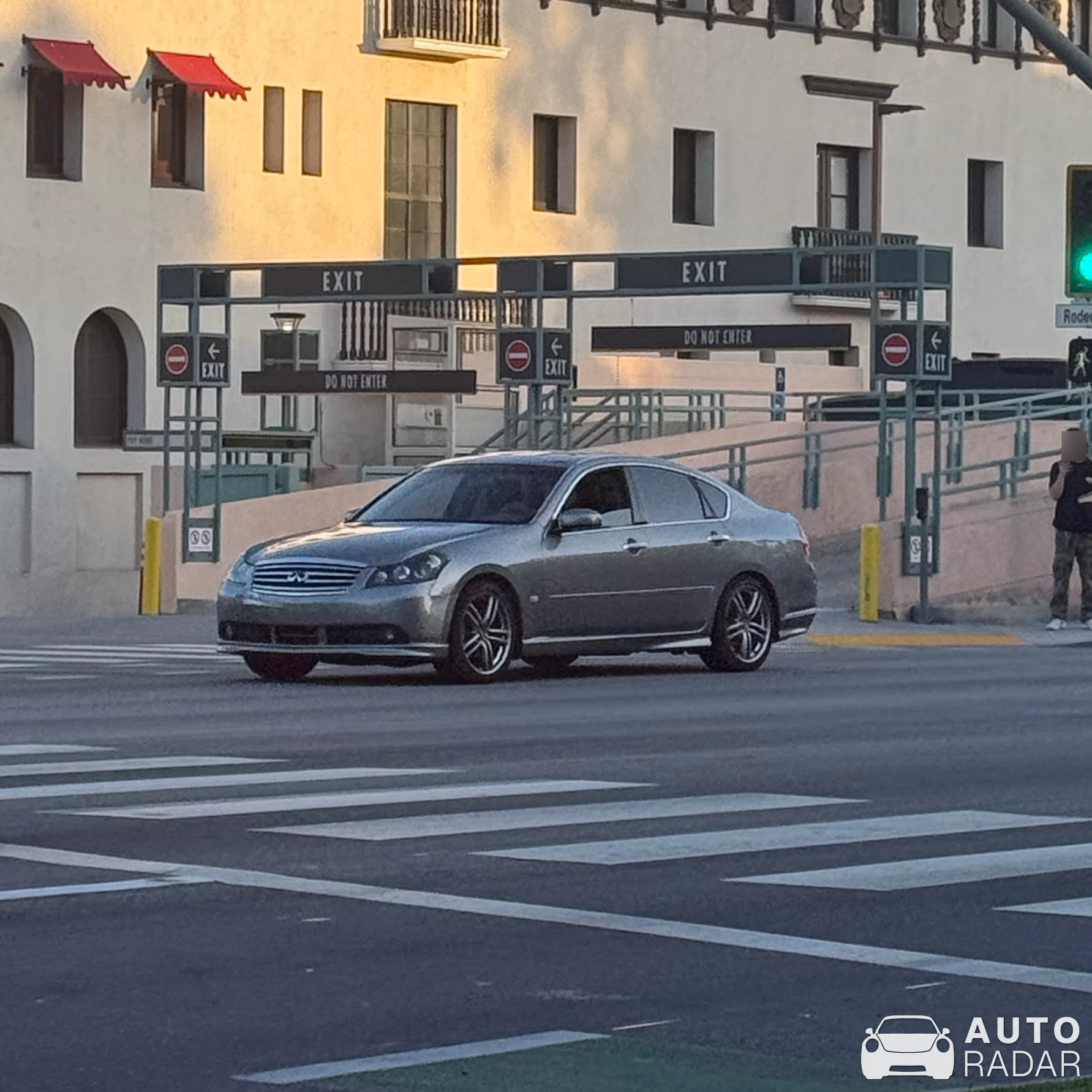 Infiniti M37 spotted in Beverly Hills