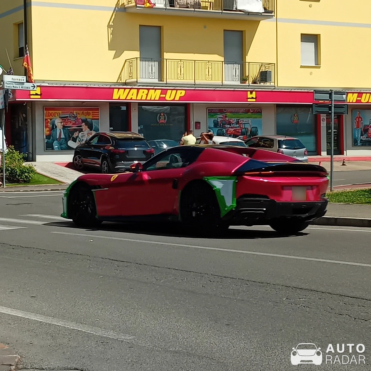 Ferrari 12Cilindri Mule spotted in Maranello