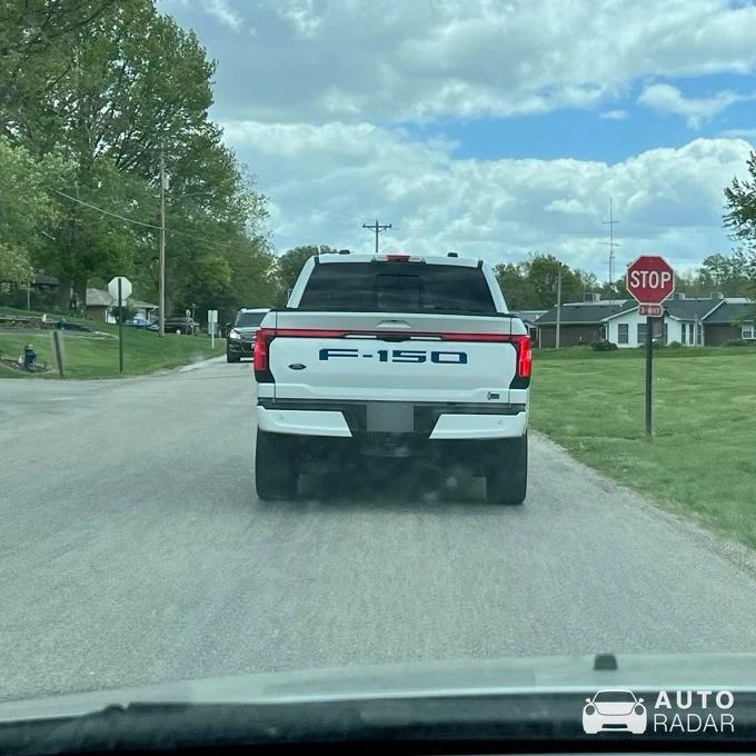 Ford F-150 Lightning spotted in Millstadt