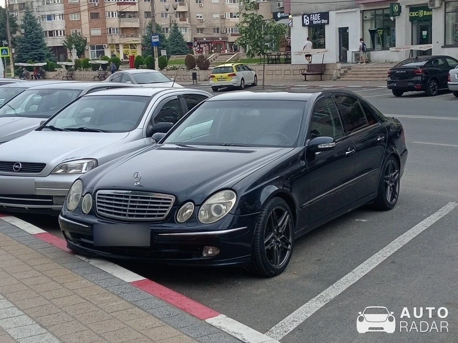 Mercedes-Benz E-Klasse W211 spotted in Năvodari