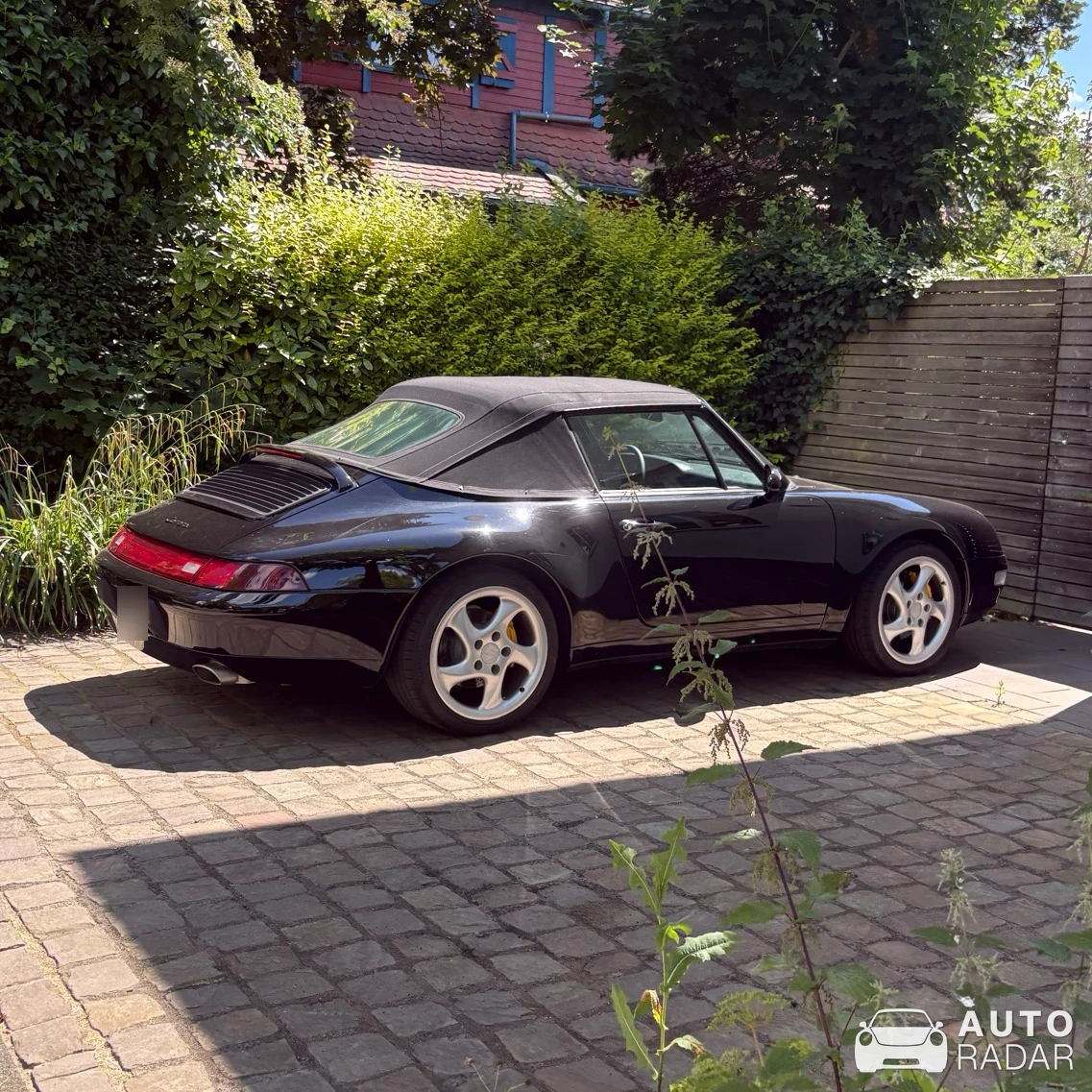 Porsche 993 Carrera Cabriolet spotted in Bad Honnef
