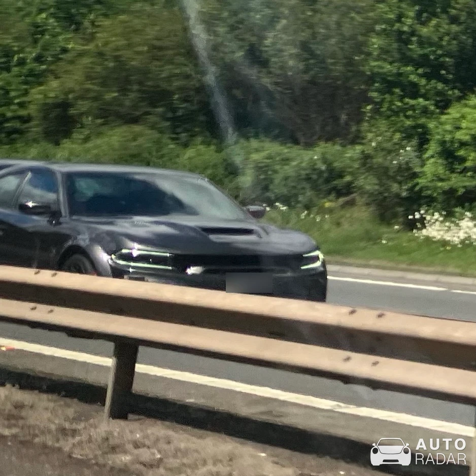 Dodge Charger SRT Hellcat spotted in Lasswade