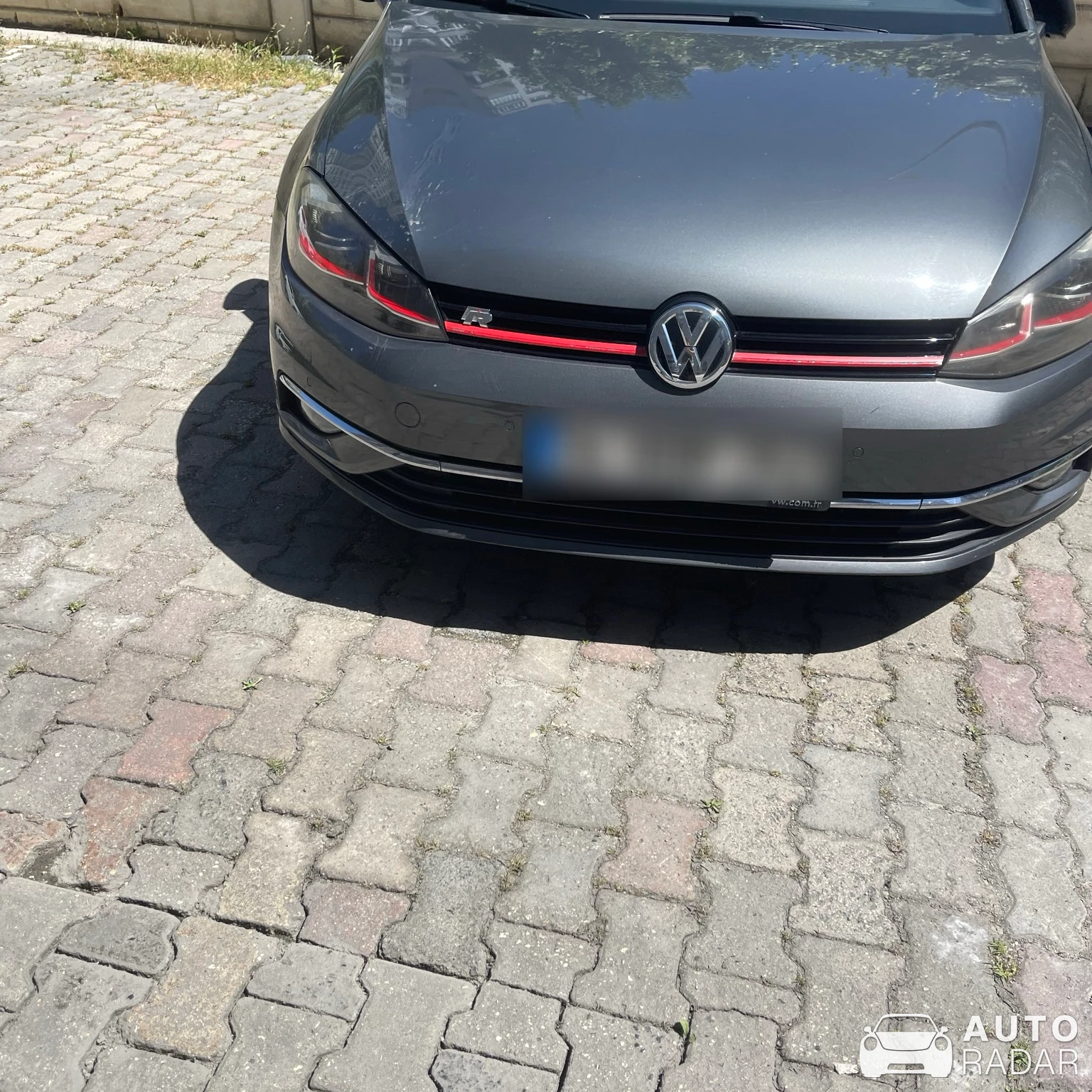 Volkswagen Golf GTI spotted in Beylikdüzü