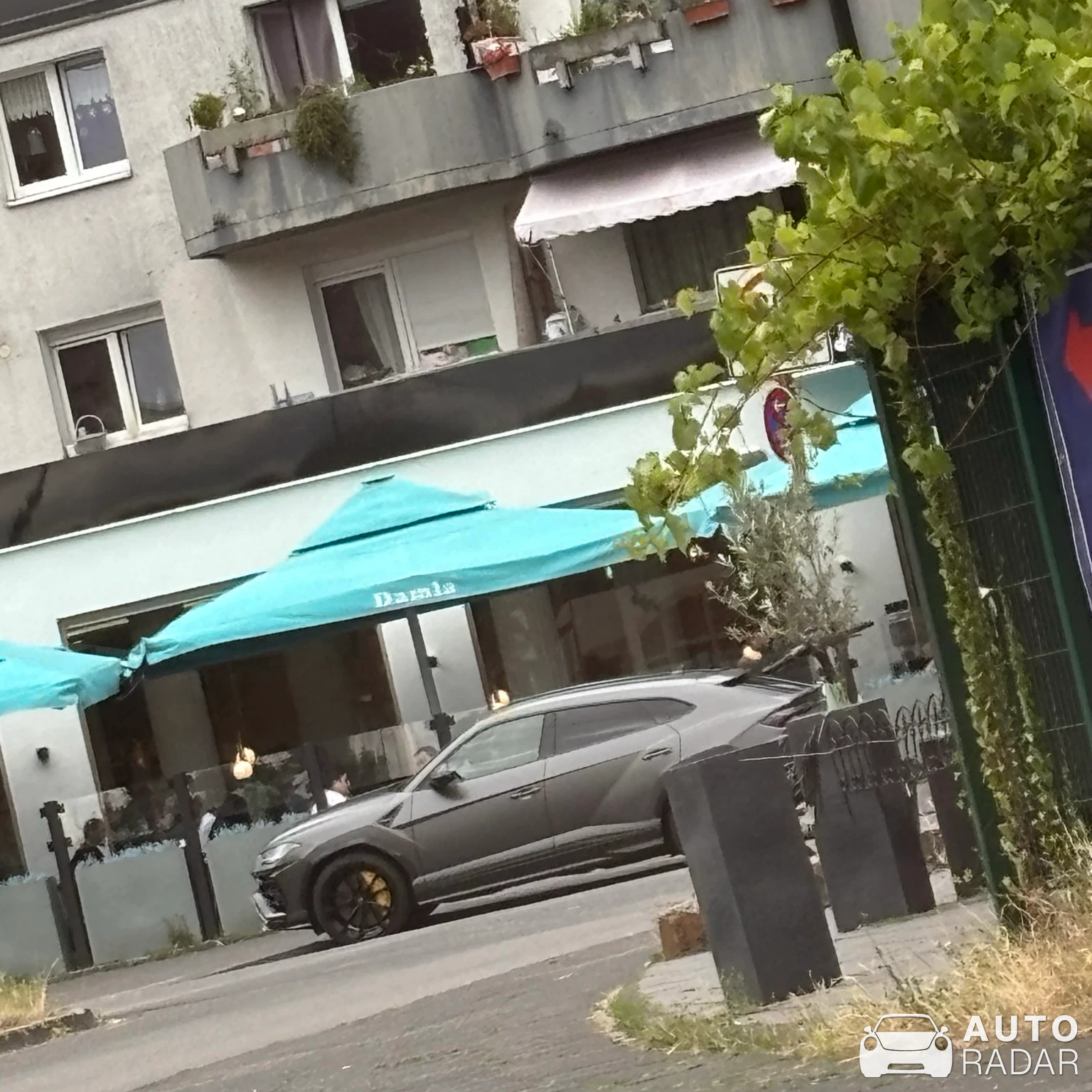 Lamborghini Urus spotted in Gera