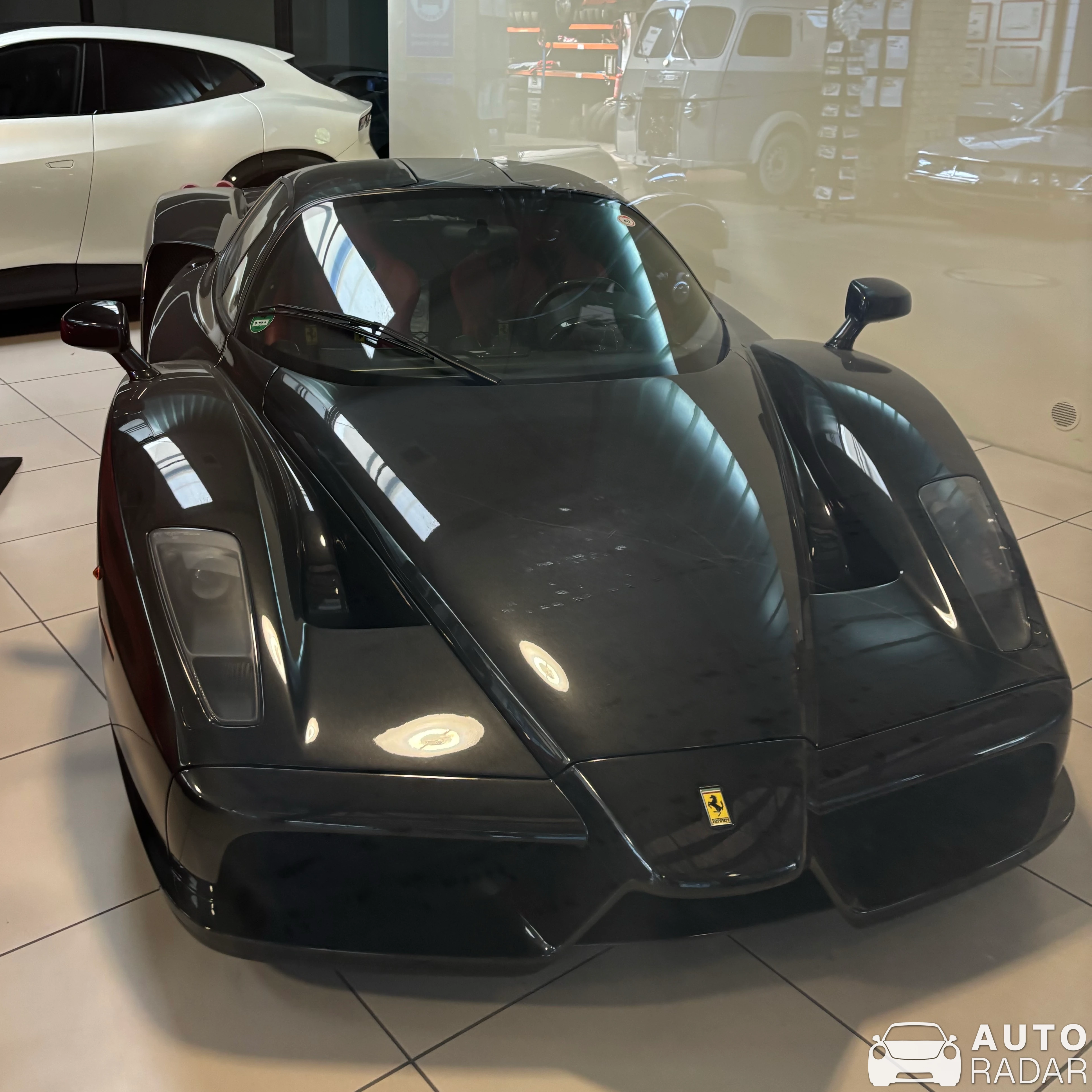 Ferrari Enzo spotted in Berliini