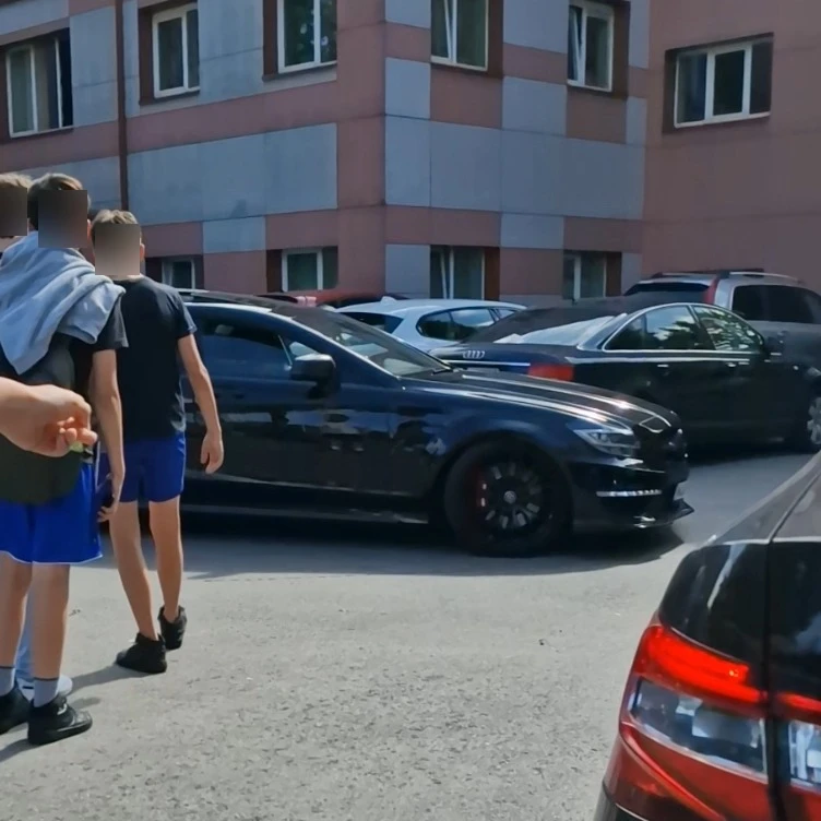 Porsche 992 Carrera Cabriolet MkI spotted in Klaipėda, Lithuania