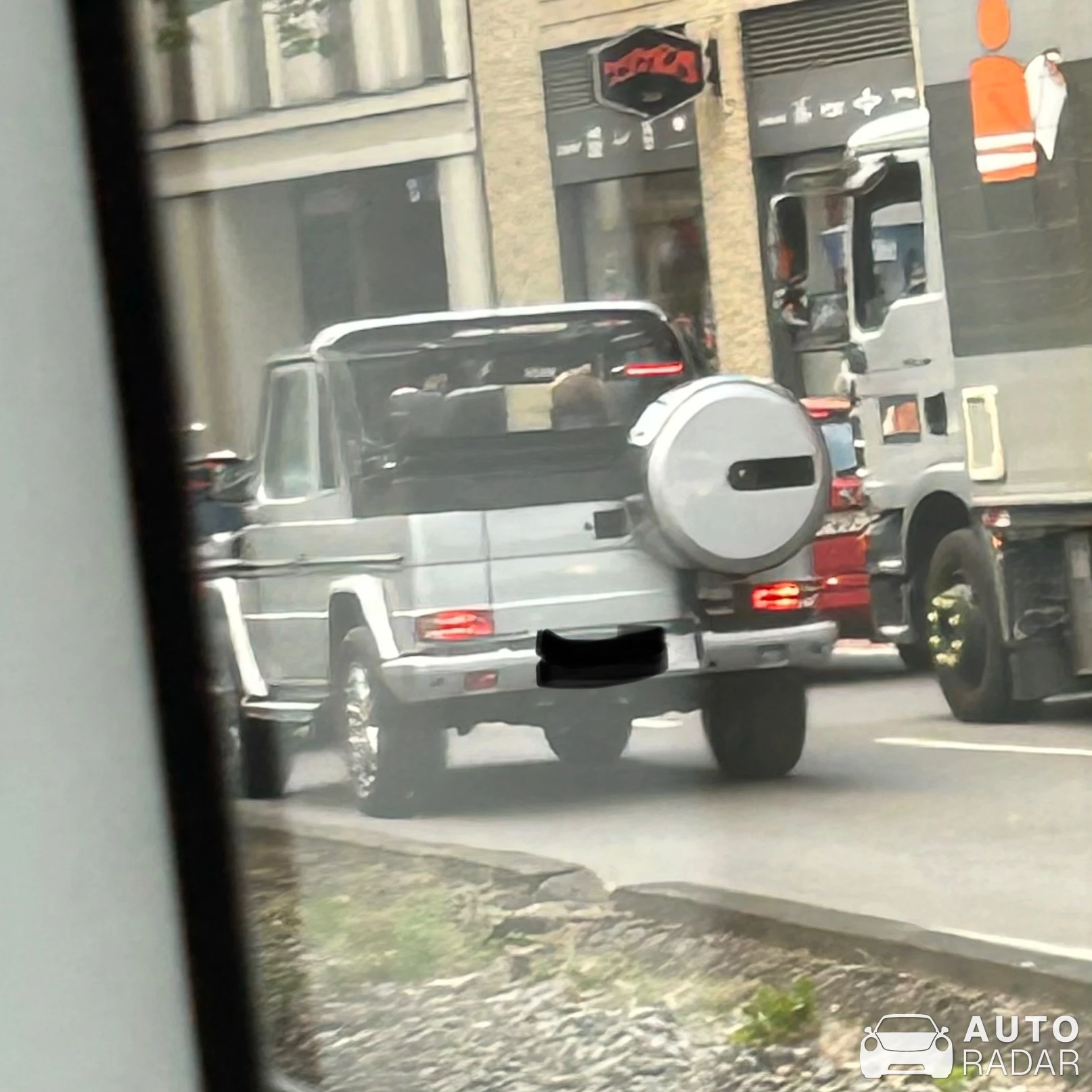 Mercedes-Benz G 500 W463 Cabriolet spotted in Köln