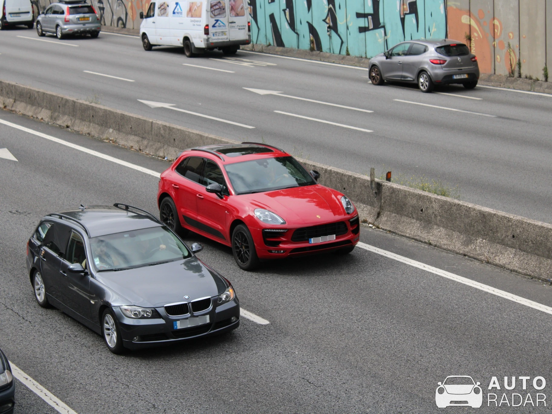 Porsche Macan GTS spotted in Porto, Portugal
