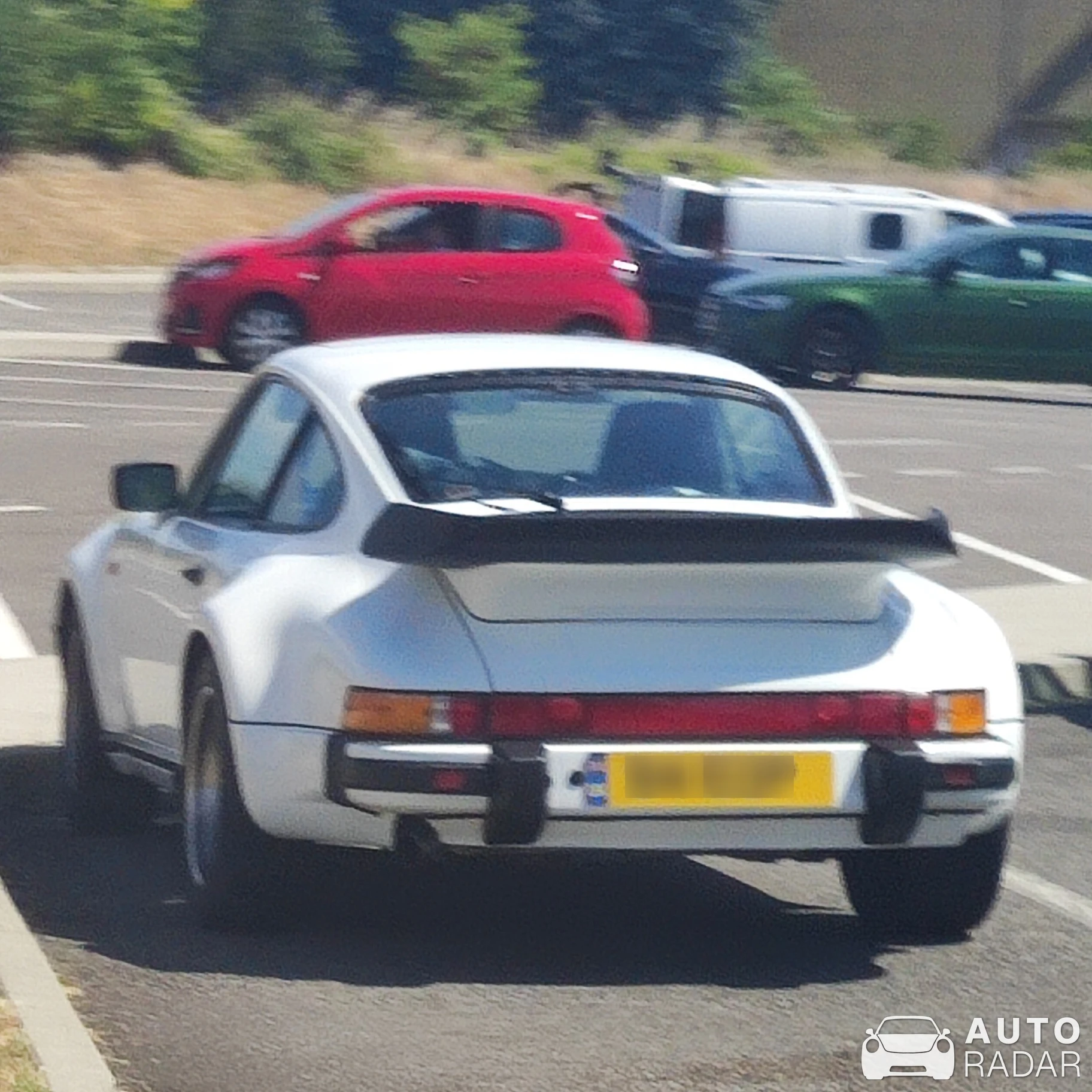 Porsche 930 Turbo spotted in L'Isle-d'Abeau, France