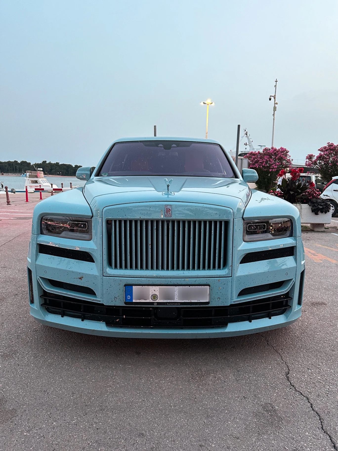 Rolls-Royce Cullinan spotted in Novalja, Croatia
