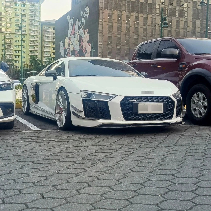 Audi R8 V10 spotted in Taguig, Philippines