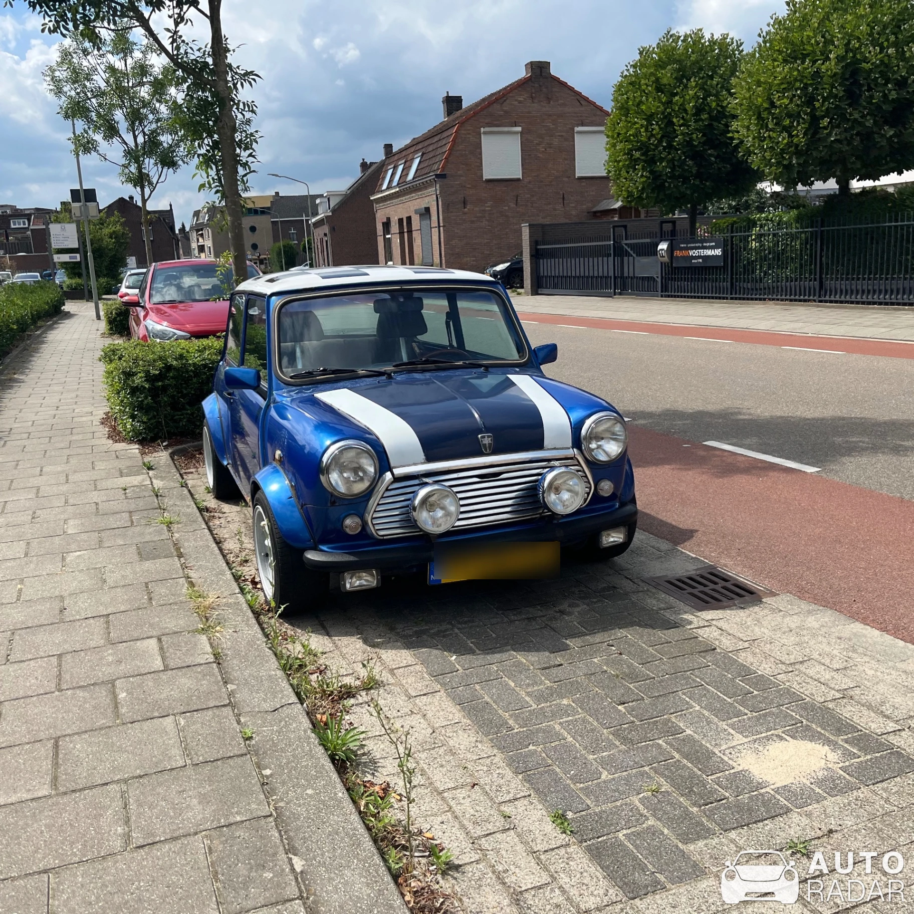 Mini Cooper 1.3 spotted in Steyl, Netherlands