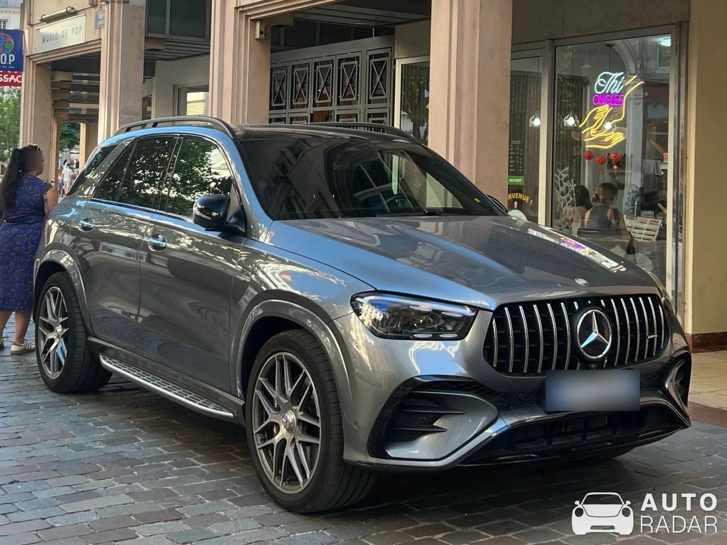 Mercedes-AMG GLE 53 spotted in Lyon