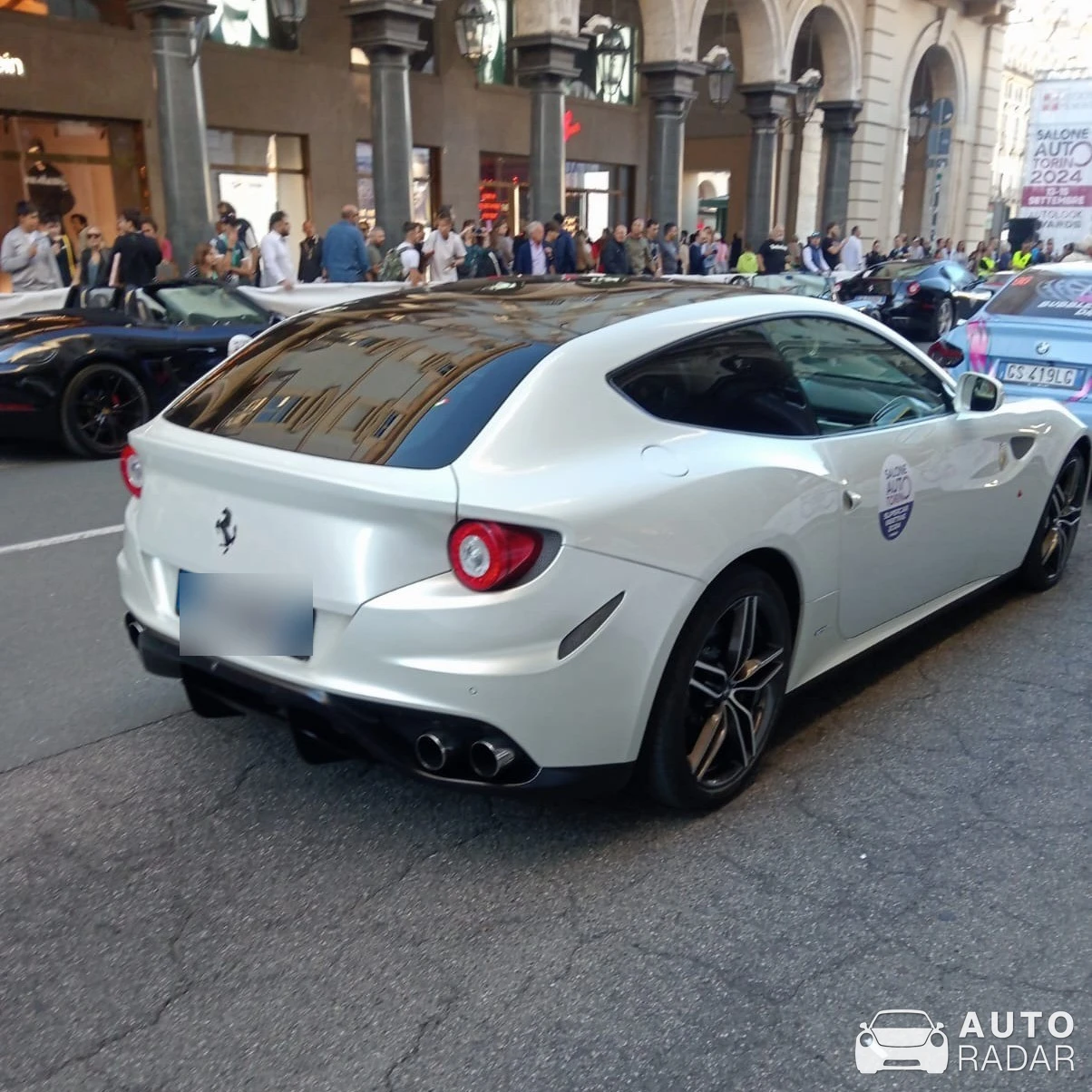 Ferrari FF spotted in Turin, Italy