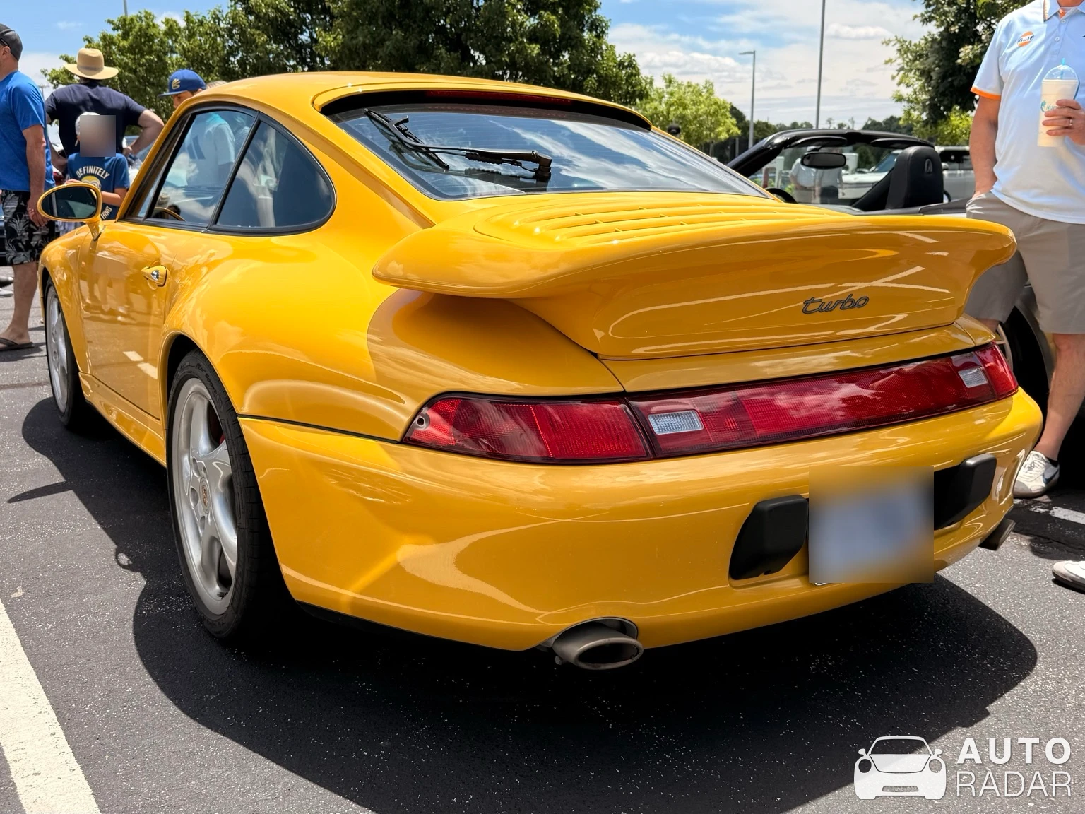 Porsche 993 Turbo spotted in Chesterfield