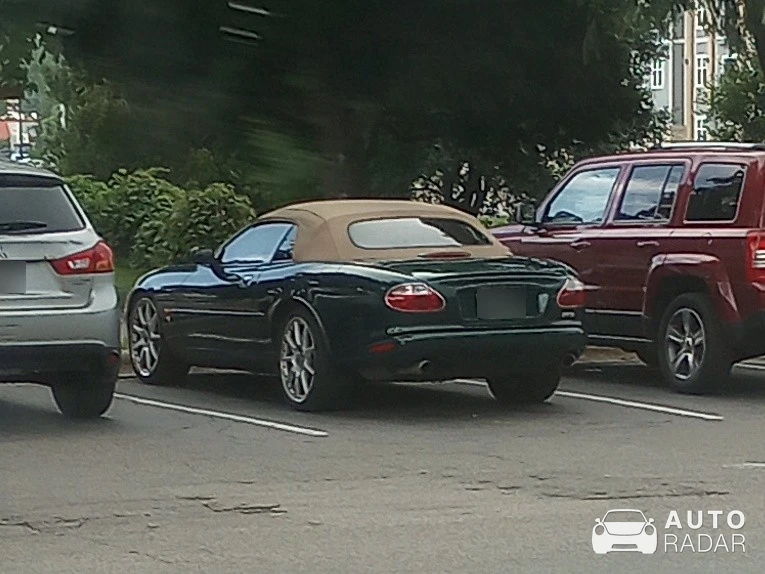Jaguar XK8 spotted in Middleton