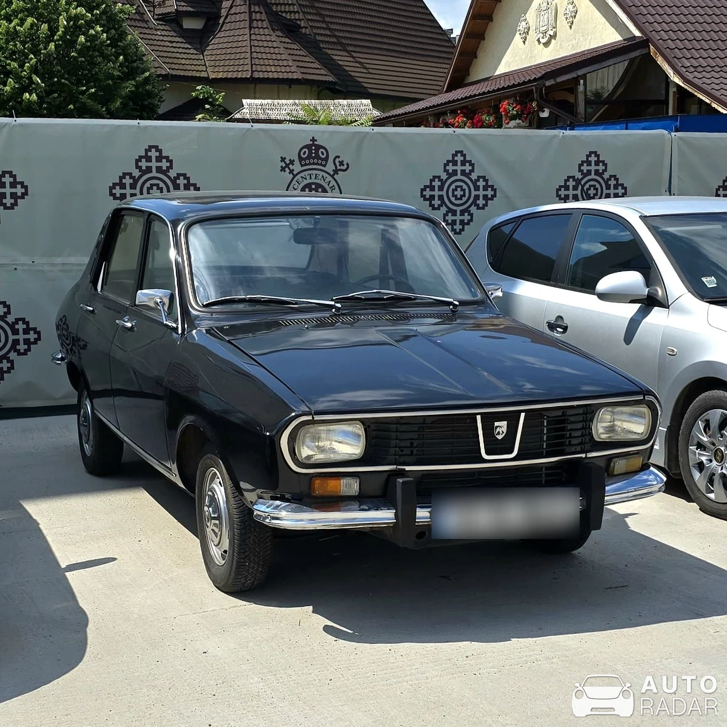 Dacia 1300 spotted in Bucharest
