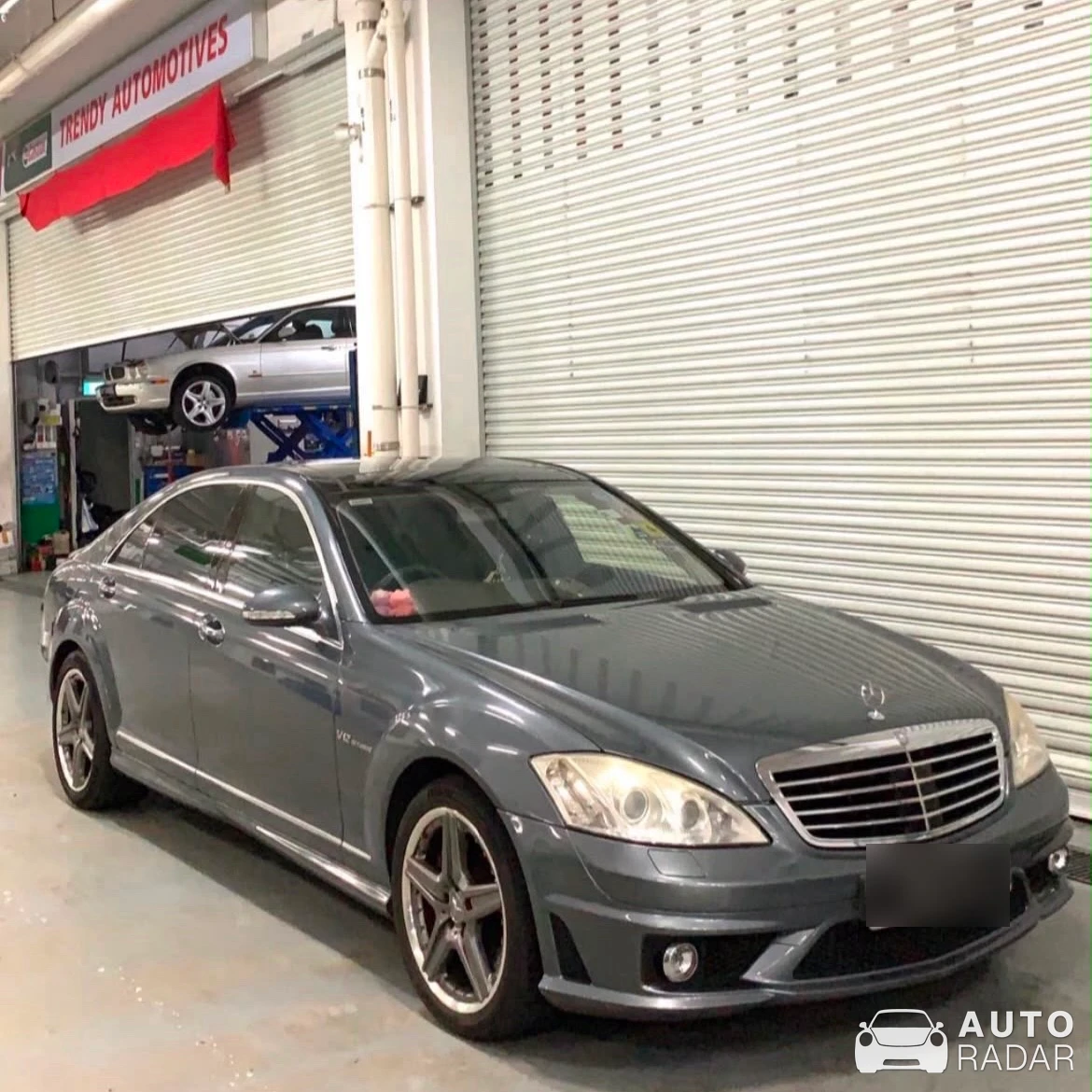 Mercedes-Benz S-Klasse spotted in Singapore