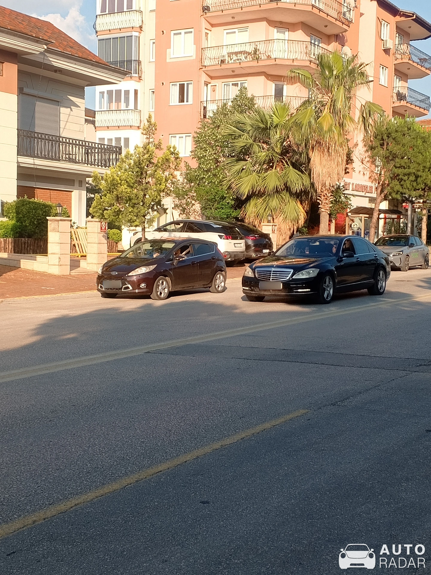 Mercedes-Benz S-Klasse W221 spotted in Merkezefendi