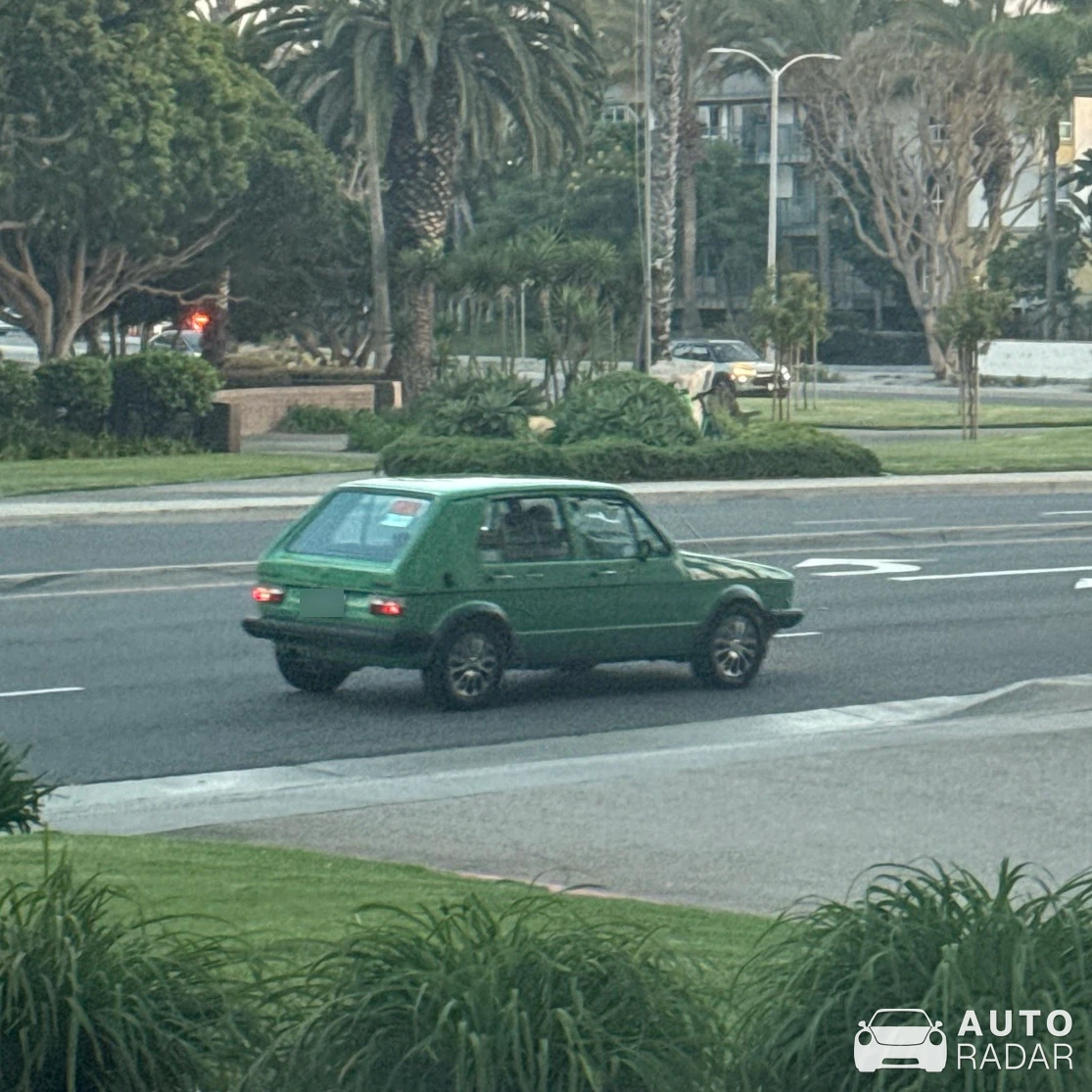 Volkswagen Golf Mk1 spotted in Marina del Rey