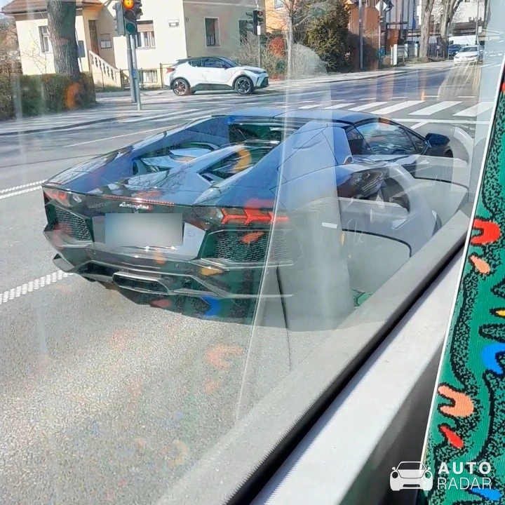 Lamborghini Aventador LP700-4 Roadster spotted in Ljubljana