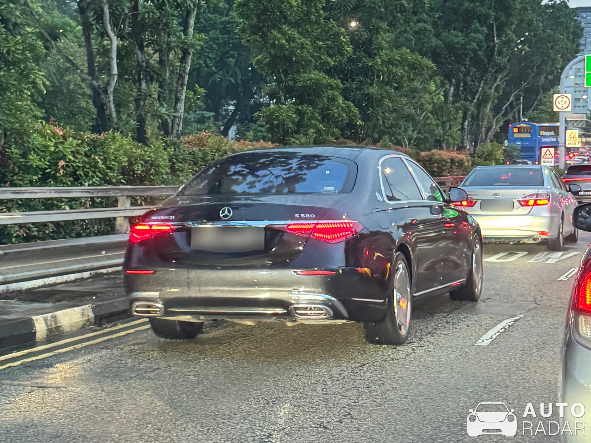 Mercedes-Maybach S 580 spotted in Singapore