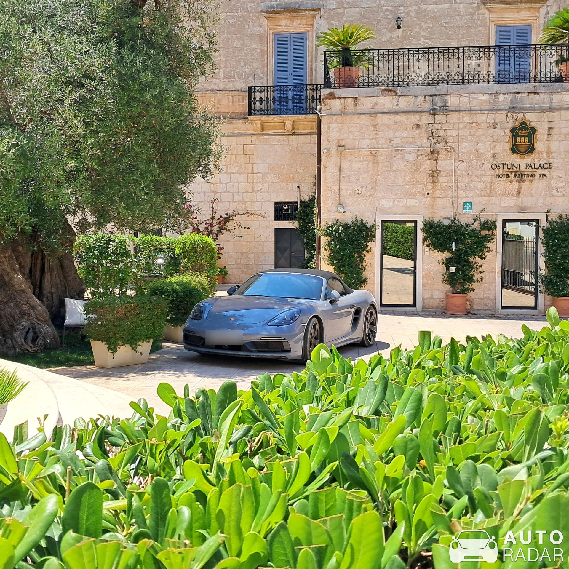 Porsche 718 Boxster GTS 4.0 spotted in Ostuni