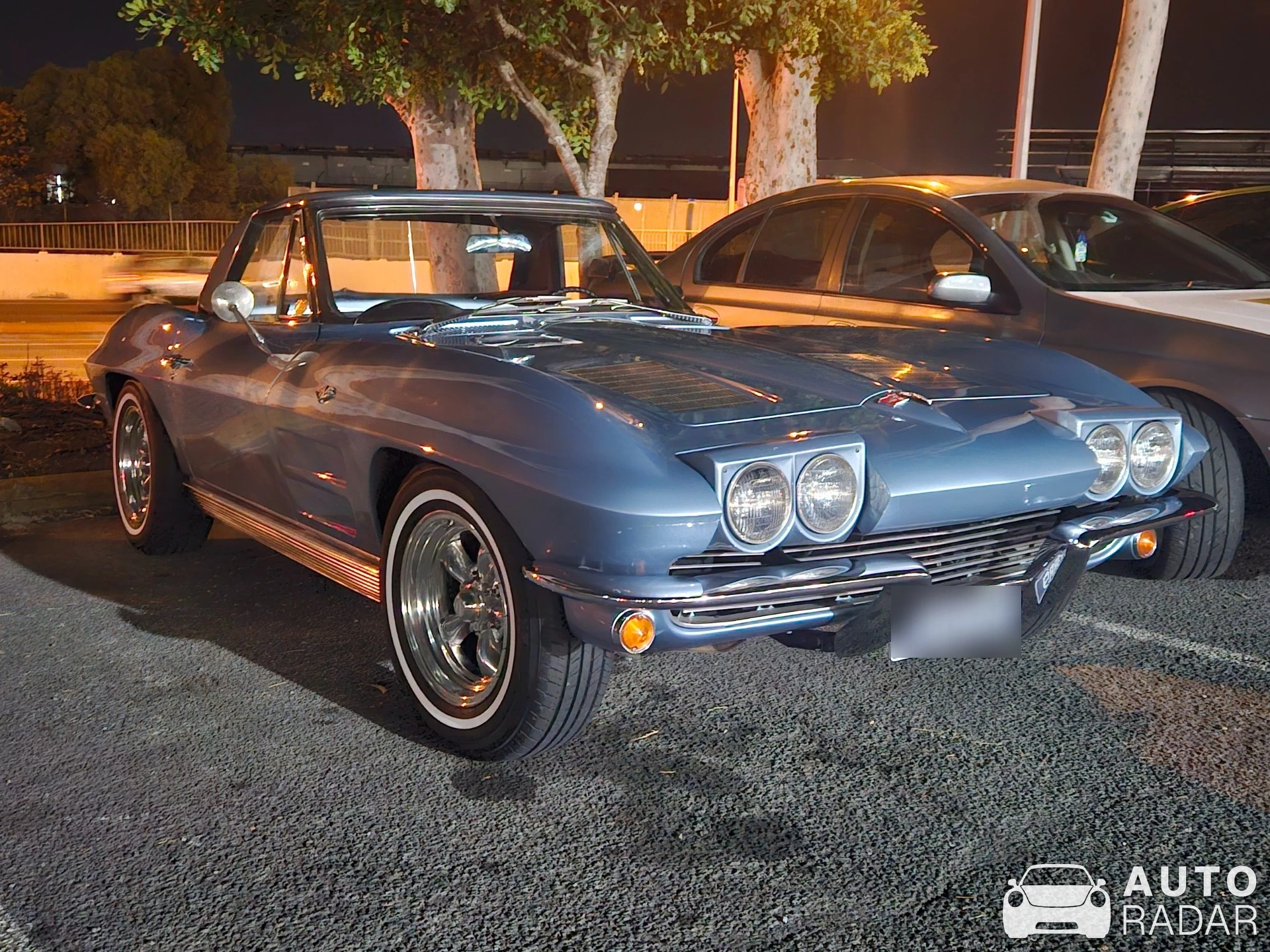 Chevrolet Corvette C2 spotted in Acacia Ridge