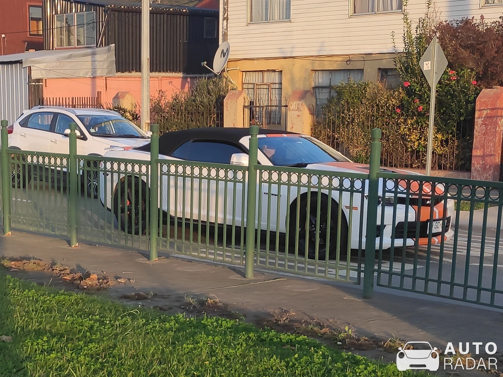 Chevrolet Camaro SS Convertible spotted in Puerto Montt